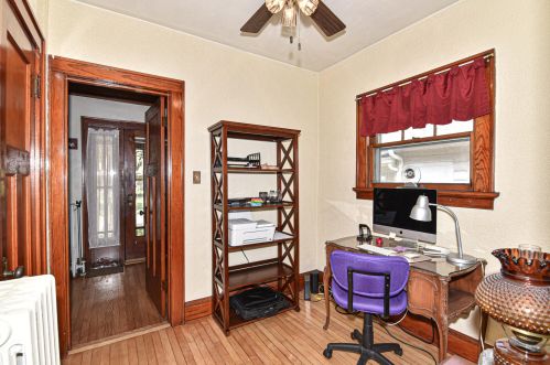 3412 9 Pl, Milwaukee WI 53215-3211 exterior