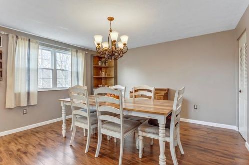 208 Darnley Dr, Moon Twp PA 15108-9753 exterior