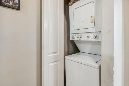 4975 Arsenal St, Saint Louis MO 63139-1401 exterior