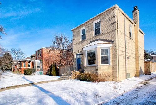 10645 Campbell Ave, Chicago, IL 60655-1142