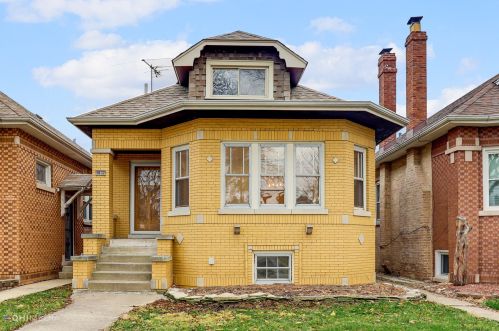 1837 Nagle Ave, Chicago IL  60707-4022 exterior