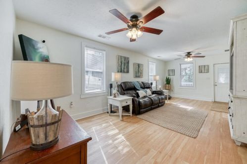 1825 Claremont St, Atlanta GA  30318-3015 exterior