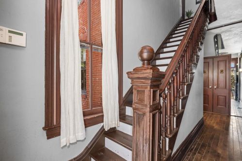 1715 Hickory St, Saint Louis MO 63104-2932 exterior