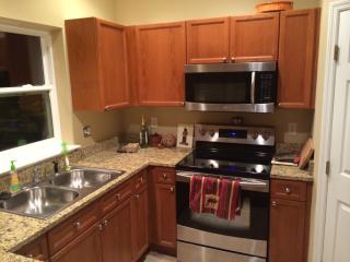 3204 Marcellus Cir, Tampa FL  33609-3086 exterior