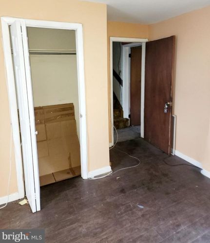 1121 Hancock St, Philadelphia PA 19133-3830 exterior