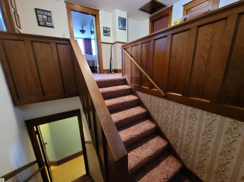 101 Orch Ave, Shepherd MI 48883-9106 exterior