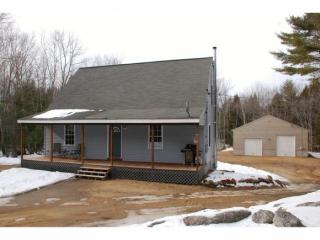 536 Clough Hill Rd, Concord, NH 03307-1400