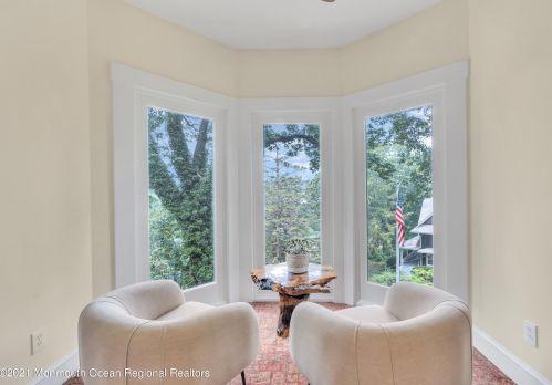 50 Hooper Ave, Atlantic Highlands NJ  07716-1537 exterior