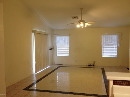 21815 32nd Ave, Phoenix AZ  85027-1676 exterior