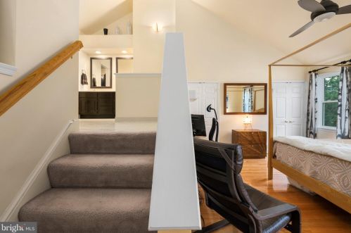 3803 Courtland Cir, Alexandria VA 22305-2061 exterior