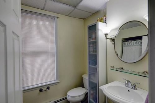 141 Governor St, Providence RI 02906-3058 exterior