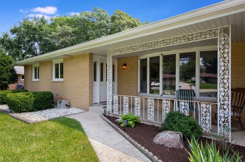 3314 Caroline Dr, Joliet, IL 60435-1112