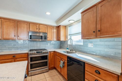 6790 3rd St, Tucson AZ  85710-1244 exterior