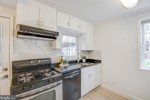 11929 Centerhill St, Silver Spring MD 20902-1155 exterior