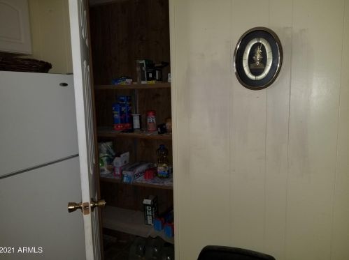 1705 Charleston Ave, Phoenix AZ 85023-1218 exterior