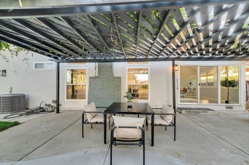 1154 Angmar Ct, San Jose CA  95121-2509 exterior