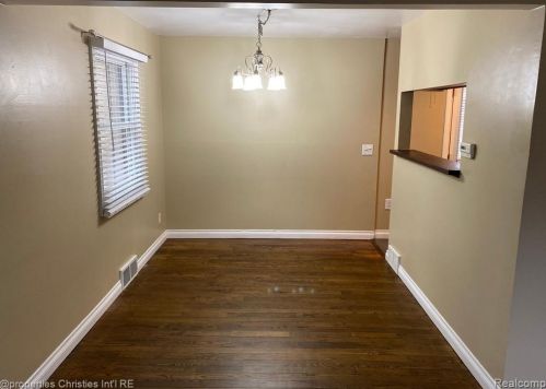 1941 Graefield Rd, Bham MI  48009-5849 exterior