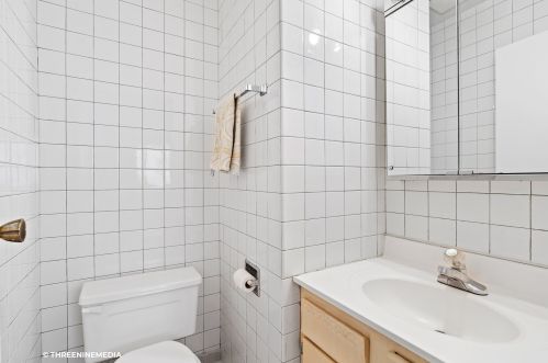 5155 East River Rd, Chicago IL  60656-2889 exterior