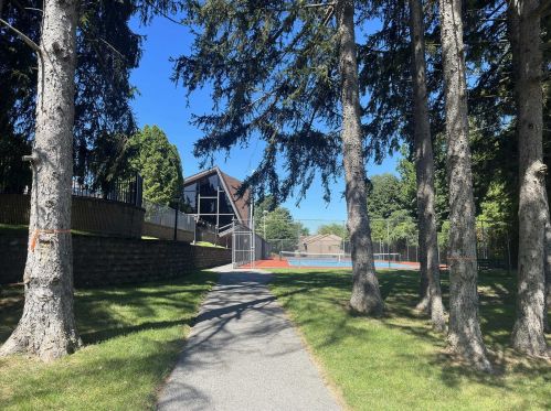 2612 Mulberry Ct, Poughkeepsie NY  12603-6966 exterior