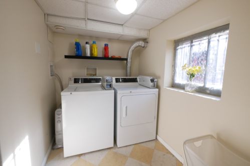 3221 Grn St, Chicago IL 60643-4604 exterior