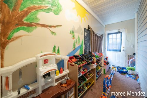 1125 Rathbone St, Wyoming MI exterior