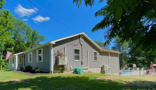 68 Pratt Rd, Killingly, CT 06241-1731