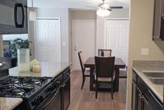 32450 Cromwell Dr, Cleveland OH  44139-4800 exterior