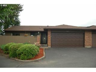14636 Rose Pkwy, Portland, OR 97230-3744