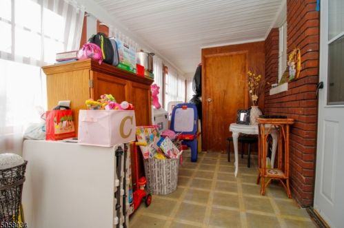 69 Morris St, Dover NJ 07801-4611 exterior