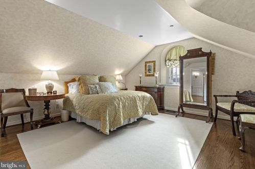 3005 45th St, Washington DC 20016-3528 exterior