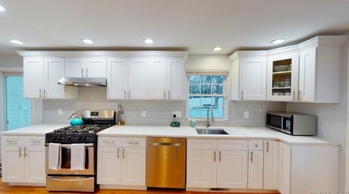 56 County St, Norwalk CT 06851-4315 exterior