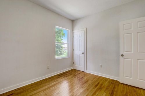 1101 72nd St, Milwaukee WI  53214-3119 exterior