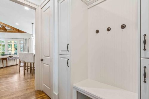 4968 Long Is Dr, Atlanta GA 30327-4904 exterior