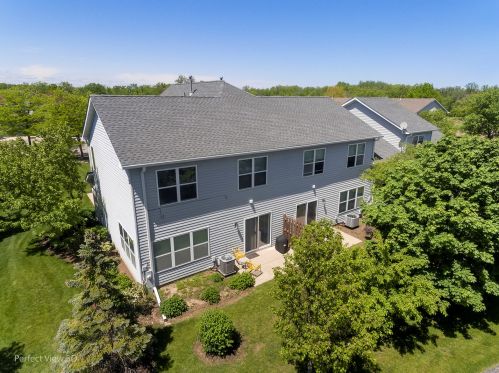 1547 Candlestick Way, Waukegan IL 60085-8648 exterior