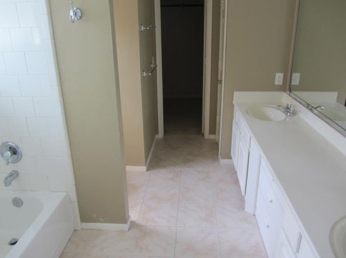 5824 Frst Timbers Dr, Humble TX 77346-1938 exterior