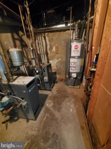 161 Godfrey Ave, Philadelphia PA 19126-3829 exterior