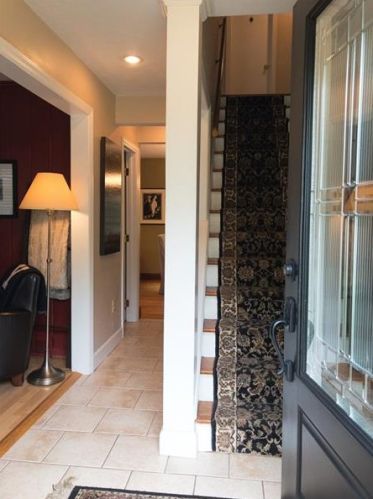 1185 Pinewood Dr, Pittsburgh, PA 15243-1809