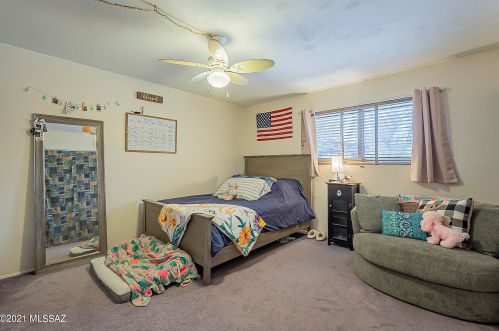 5960 Escondido Ln, Tucson AZ 85704-2815 exterior