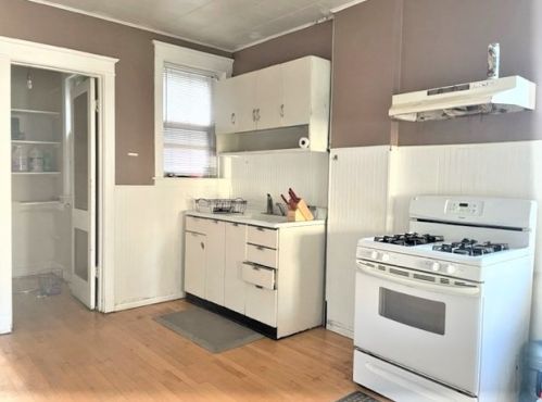 2333 Hoyne Ave, Chicago IL 60643-1816 exterior