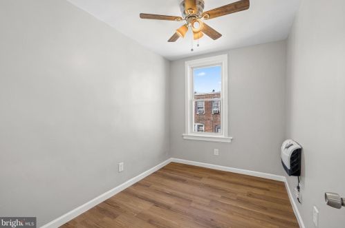 216 Wright Ave, Darby PA 19023-2328 exterior