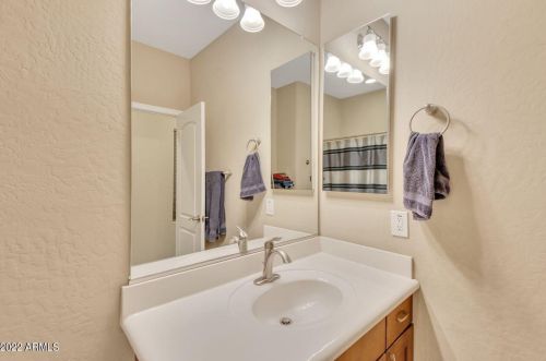 21622 36th St, Phoenix AZ  85050-6510 exterior