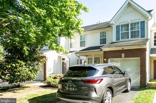 26 Chatham Ct, Trenton, NJ 08691-4006