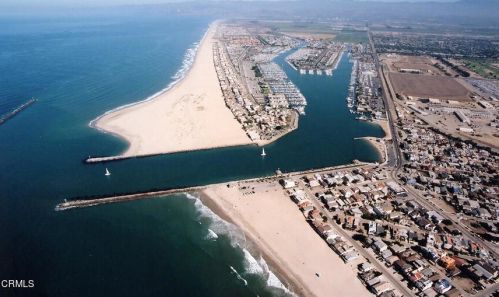 362 Rossmore Dr, Oxnard, CA 93035-4465