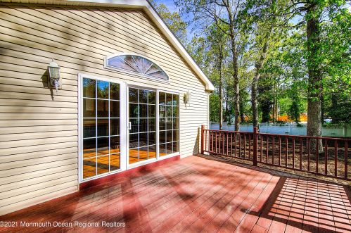 2278 Burroughs Ave, Northfield NJ 08225-1063 exterior