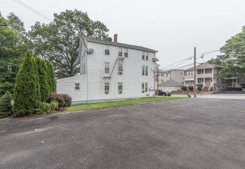 25 Moore St, Woonsocket RI  02895-5332 exterior