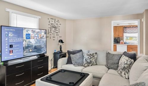 42 Humbert St, Springfield MA  01109-2229 exterior