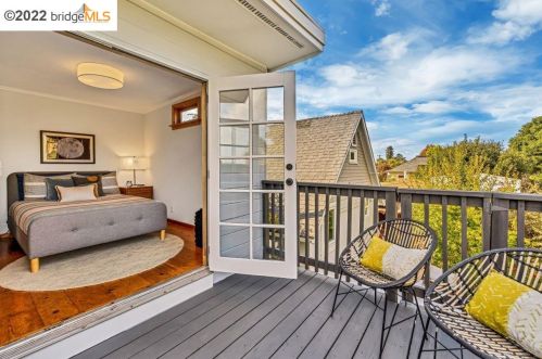 2439 Roosevelt Ave, Berkeley CA 94703-1930 exterior