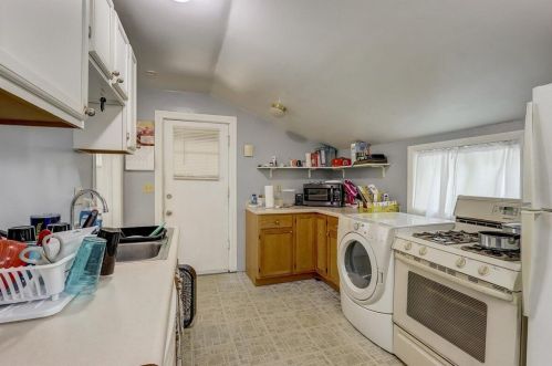 600 Locust St, Milwaukee WI 53212-2545 exterior