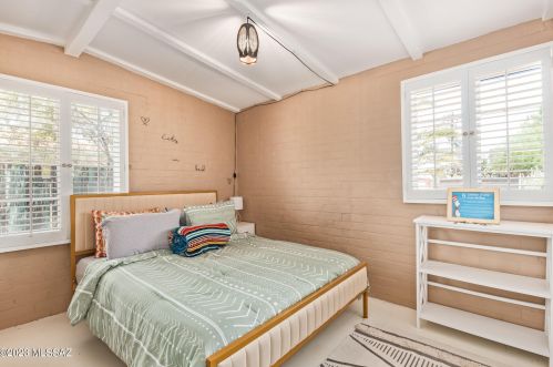 1211 Forgeus Ave, Tucson AZ  85716-3831 exterior