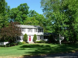 74 Brookview Dr, Vernon, CT 06066-5322
